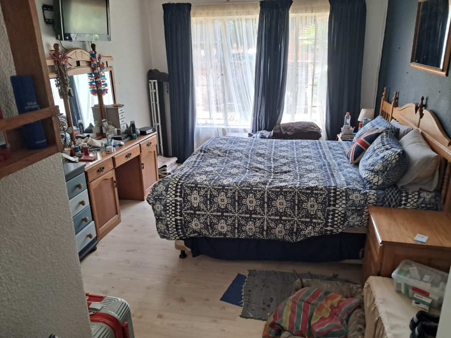 3 Bedroom Property for Sale in Safari Gardens North West